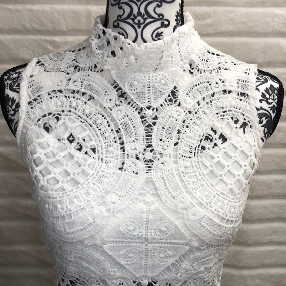 Nazz Couture white crochet turtleneck sleeveless dress. Size S. Minor flaws. - Picture 6 of 16